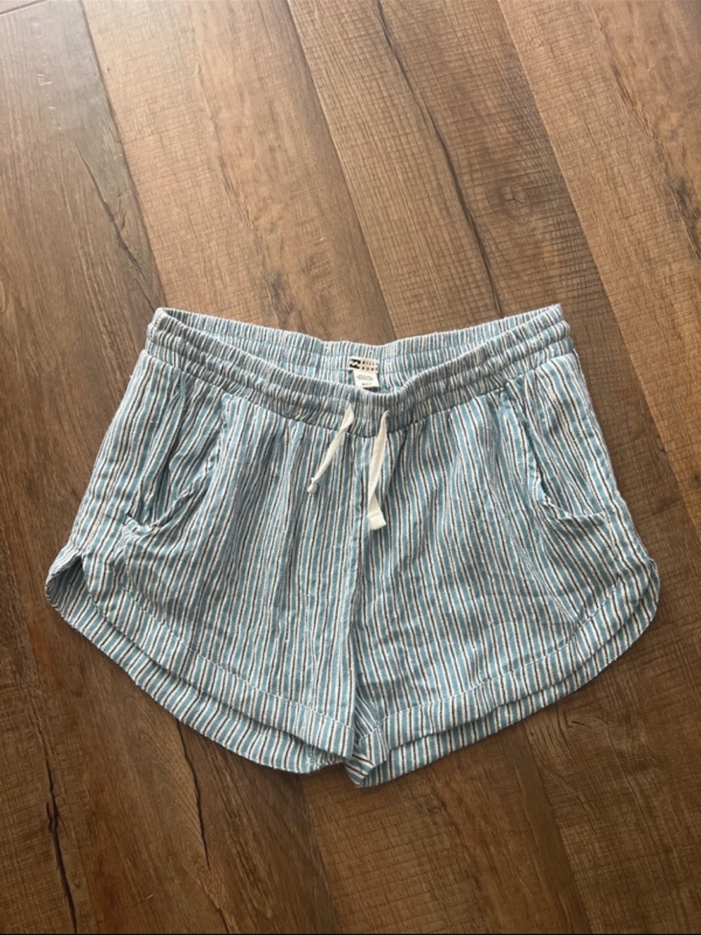 Billabong shorts